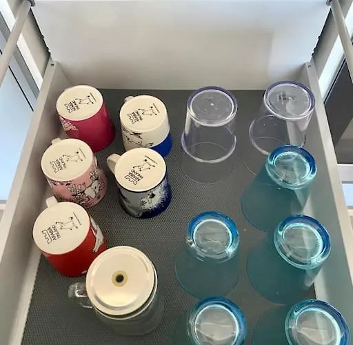 Two With Views Huoneisto